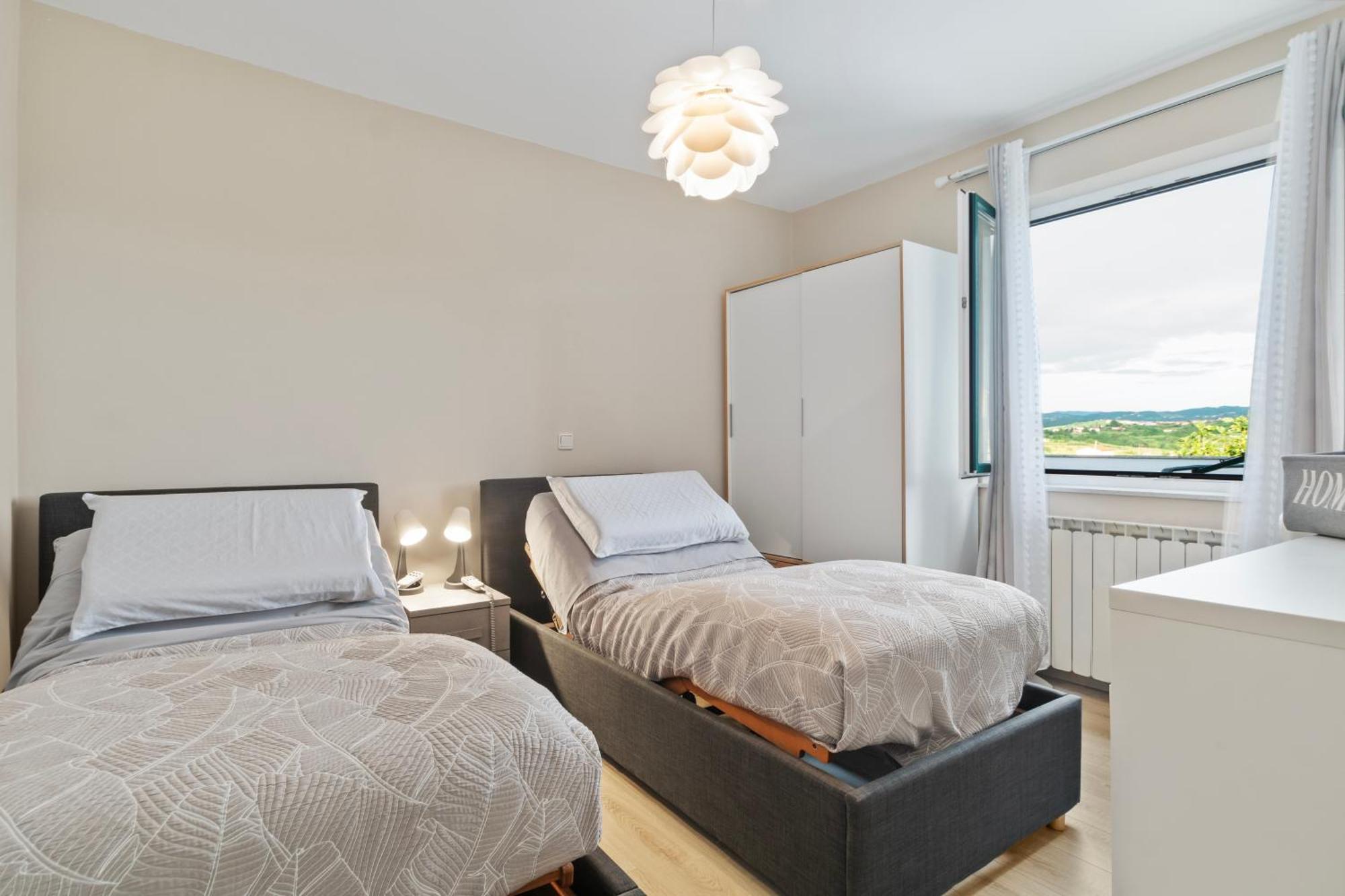 Nat Apartments Копер Екстериор снимка