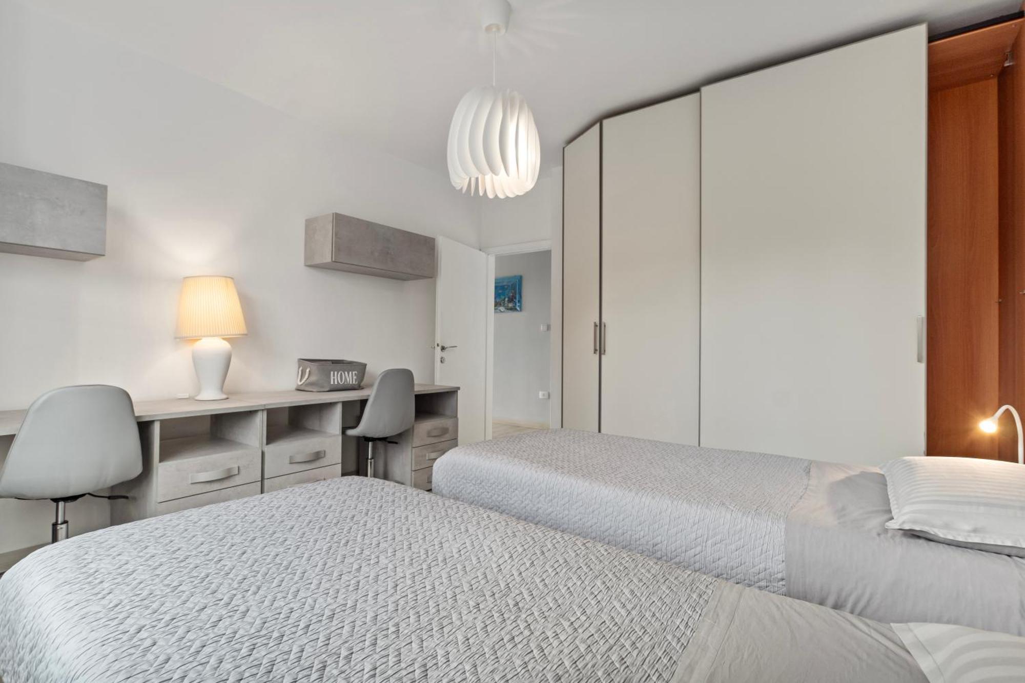 Nat Apartments Копер Екстериор снимка
