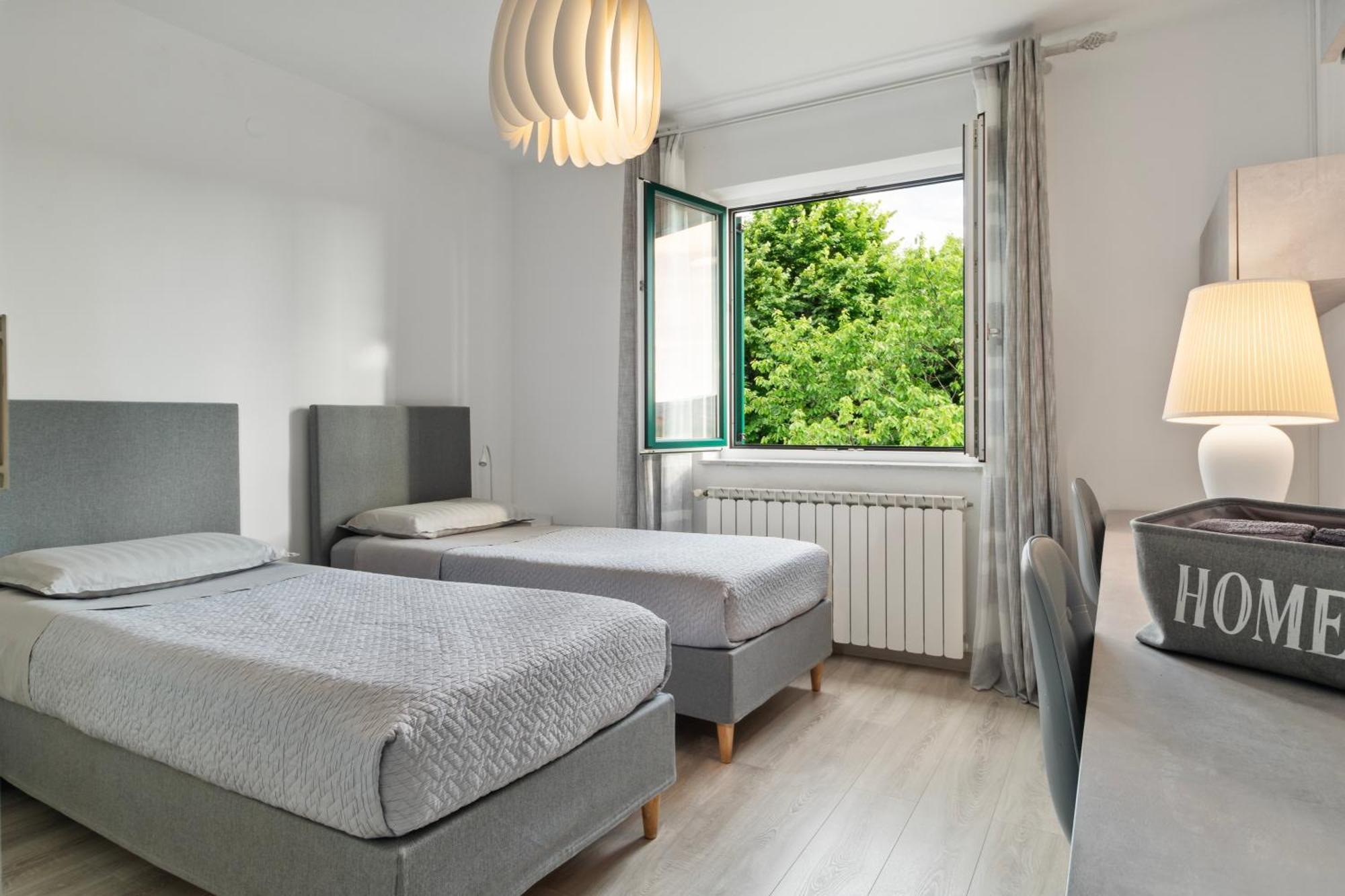 Nat Apartments Копер Екстериор снимка